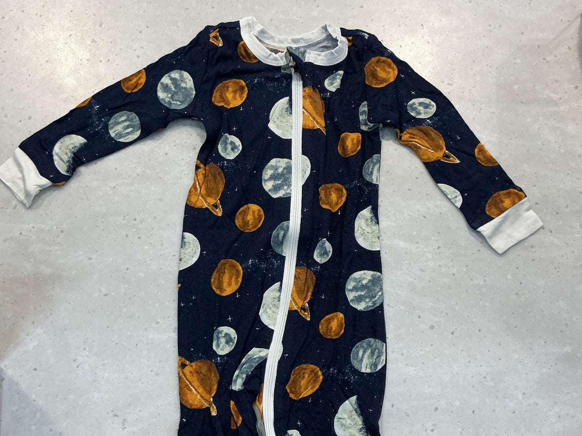 Bamboo zipper pajama planets