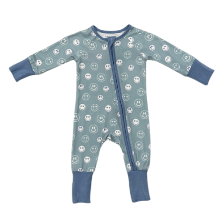 Baby Sprouts Long Sleeve Zip Romper in Heart Eyes print with built-in footies