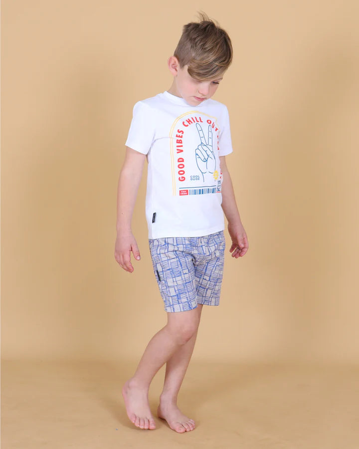 Tiny Tribe Chill Out short-sleeve t-shirt in classic fit with 'Peace Out' graphic