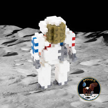 Load image into Gallery viewer, Plus-Plus USA - Tube - Astronaut