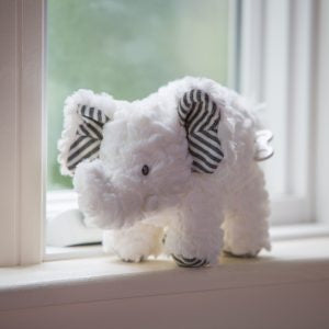 Afrique Elephant-Mary Meyers