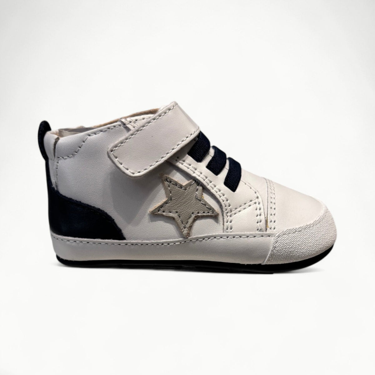 Old Soles Platinum Bub Casual Shoe in white leather with grey star detail and navy faux elastic laces