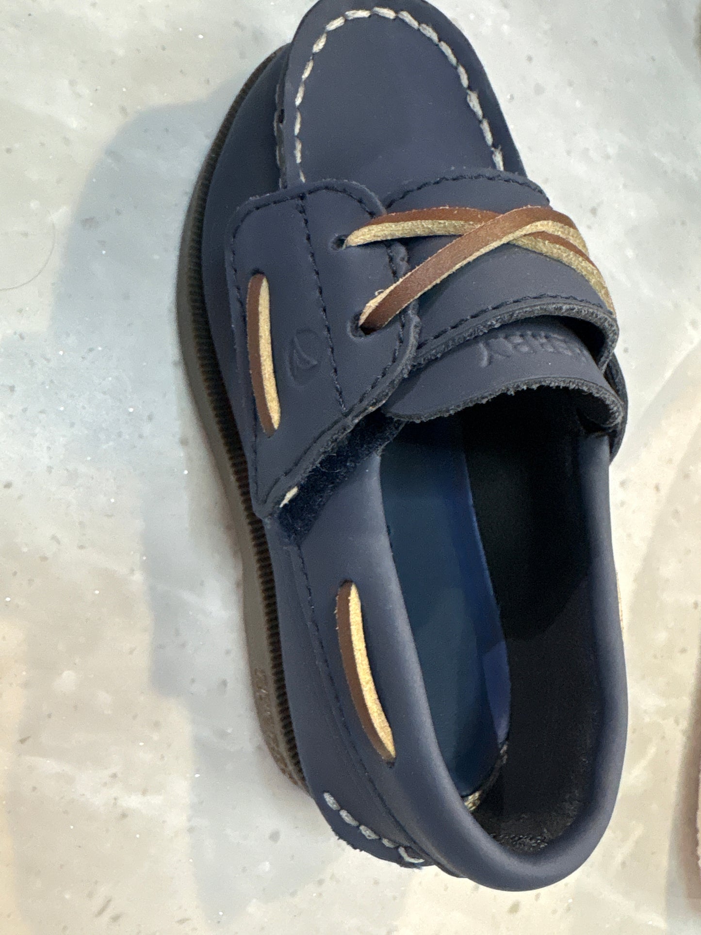 Sperry Cup II Boat Shoe in Midnight Blue with leather upper and non-marking rubber sole