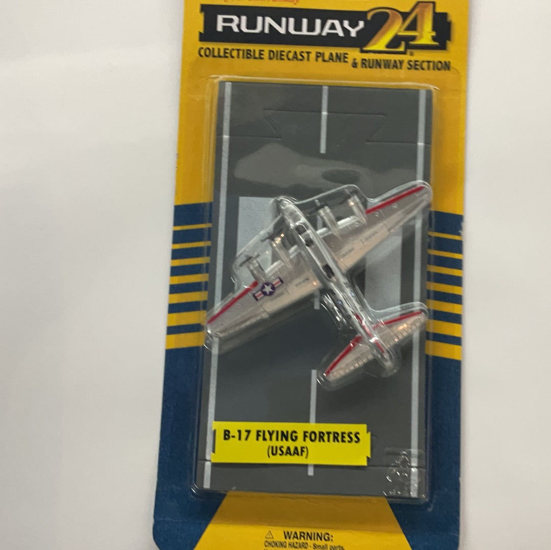 Daron Runway24 B-17 Flying Fortress die-cast airplane model with detailed fuselage and landing gear
