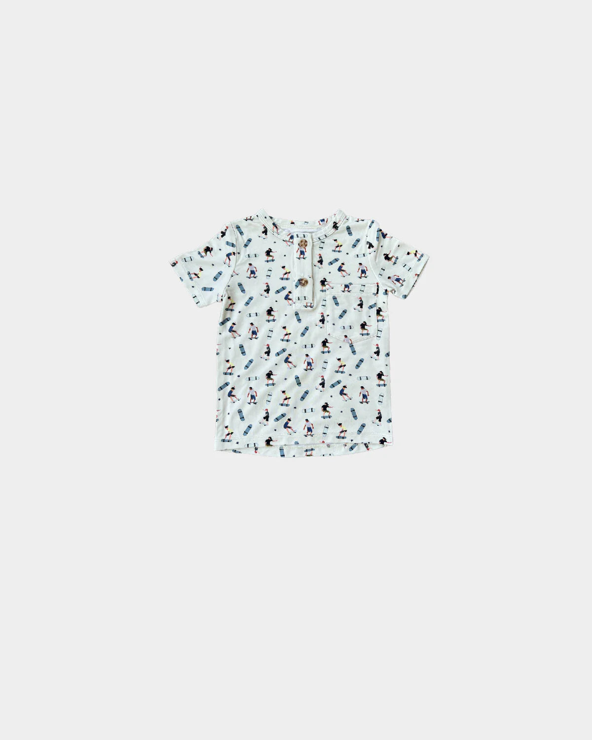 Short sleeve henley in Skate colorway with 2-button placket, crafted from breathable bamboo jersey