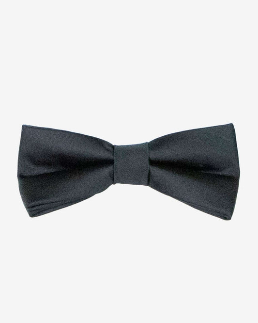 Black bow tie by Appaman, refined boys' formal accessory