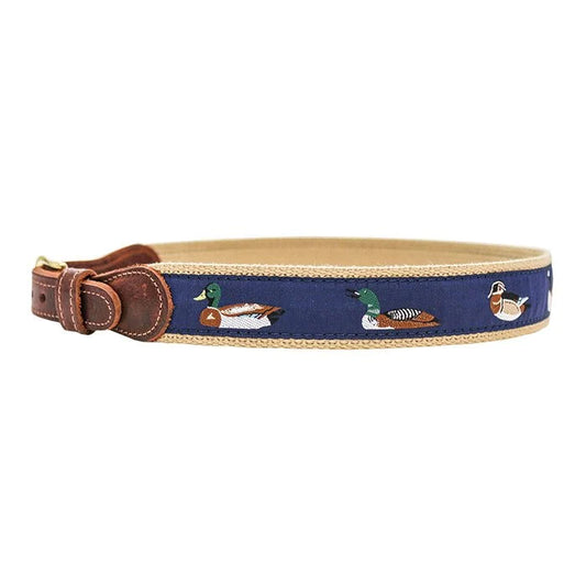 Bailey Boys Water Fowl Belt in classic prep style with island-inspired design
