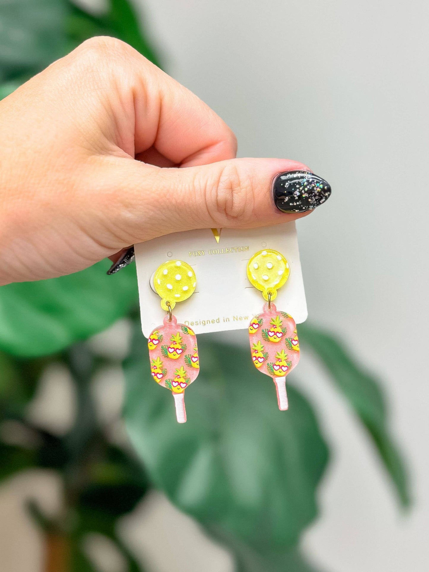 Pickleball Dangle Earrings: Pink Stripe