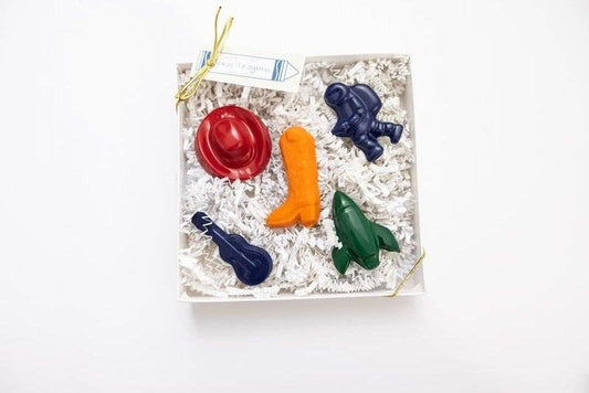 Set of 4 hand-poured alligator crayons in assorted colors by Nola Tawk