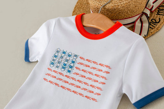 Red, white and blue crab organic cotton short-sleeve tee with contrasting trim and ribbed neckline