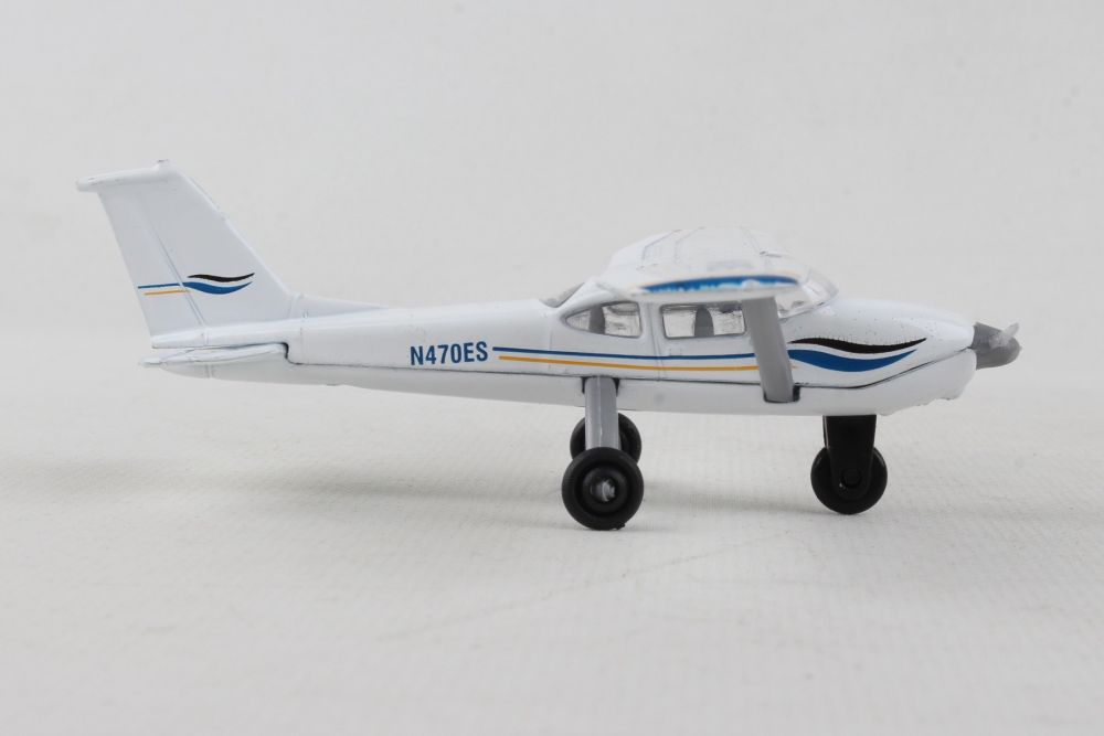 RUNWAY24 C172 BLUE/WHITE