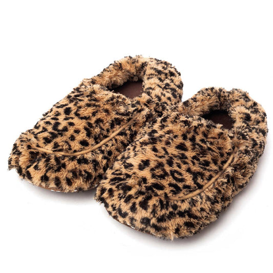 Leopard pattern Warmies slippers in soft fur, sized for women's US 6–10